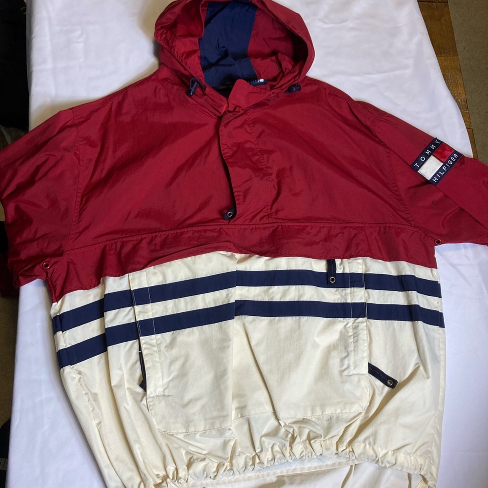 Tommy Hilfiger raincoat / windbreaker